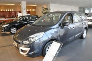 RENAULT Trucks 雷諾風景 2012款 2.0L 自動 舒適版 7座